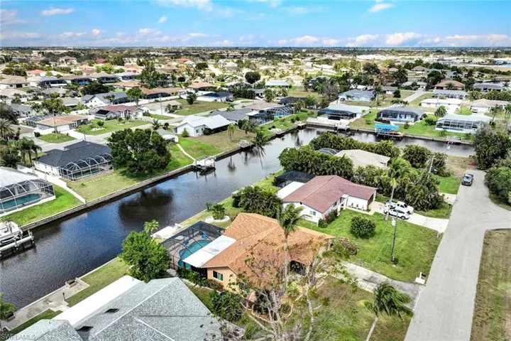 1412 SE 11th  PL, Cape Coral, FL 33990