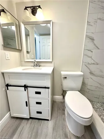 17493  Ellie  DR, Fort Myers, FL 33967