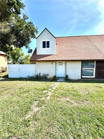 17493  Ellie  DR, Fort Myers, FL 33967