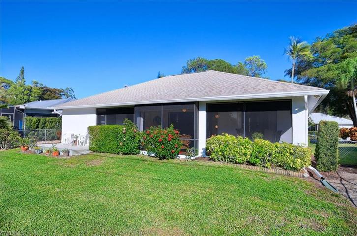 888 Hidden Terrace RD, NAPLES FL 34104