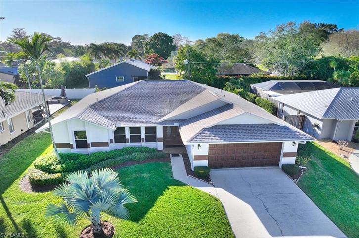 888 Hidden Terrace RD, NAPLES FL 34104