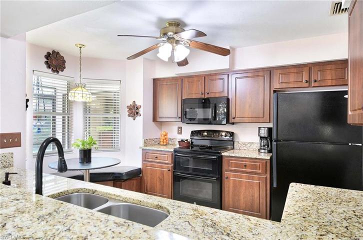 888 Hidden Terrace RD, NAPLES FL 34104