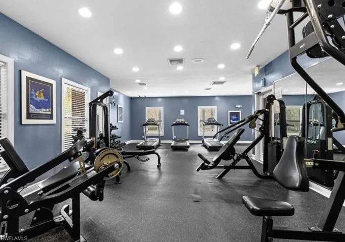 2118 Arbour Walk Cir 2811, Naples, Florida 34109