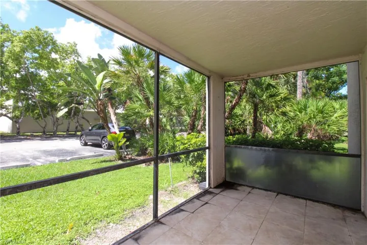 2118 Arbour Walk Cir 2811, Naples, Florida 34109