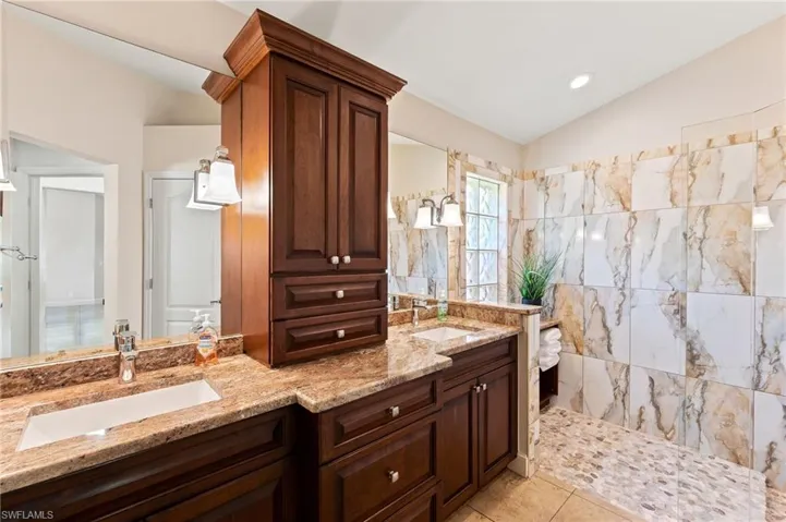 1250 Silverstrand Dr, Naples, Florida 34110