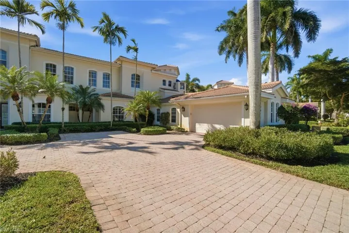 15520  Monterosso  LN, Naples, FL 34110
