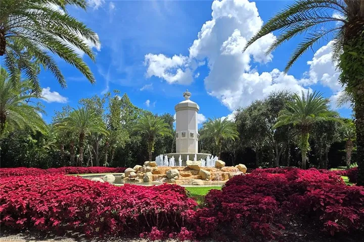 15520  Monterosso  LN, Naples, FL 34110