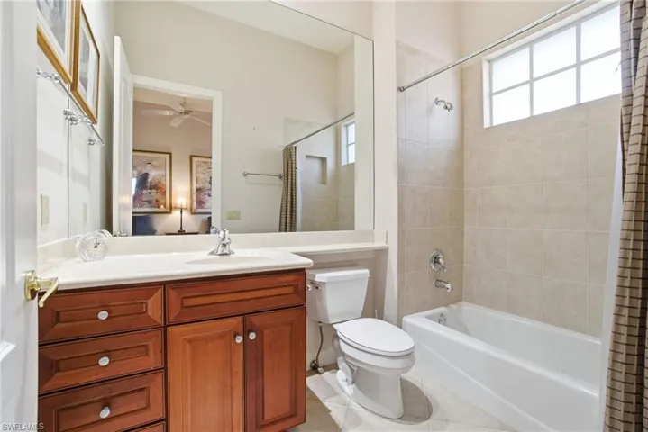 15520  Monterosso  LN, Naples, FL 34110