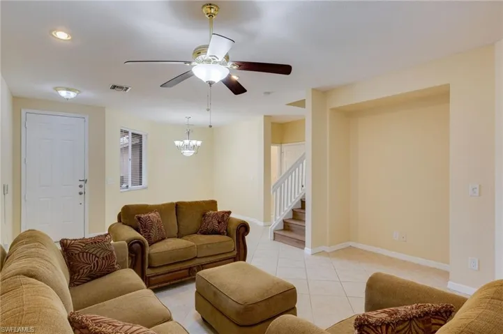 9967 Chiana Cir, Fort Myers, Florida 33905