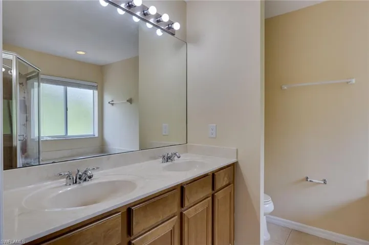 9967 Chiana Cir, Fort Myers, Florida 33905