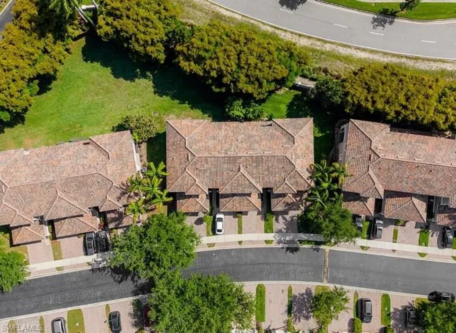 9967  Chiana  CIR, Fort Myers, FL 33905