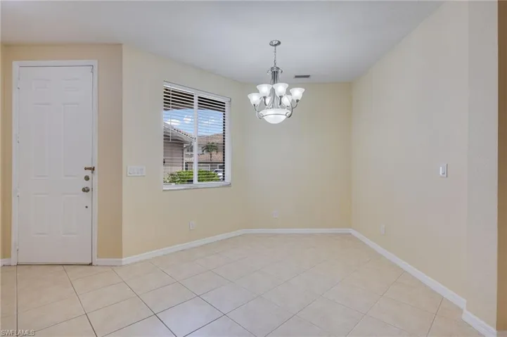 9967 Chiana Cir, Fort Myers, Florida 33905
