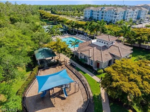 9967 Chiana Cir, Fort Myers, Florida 33905