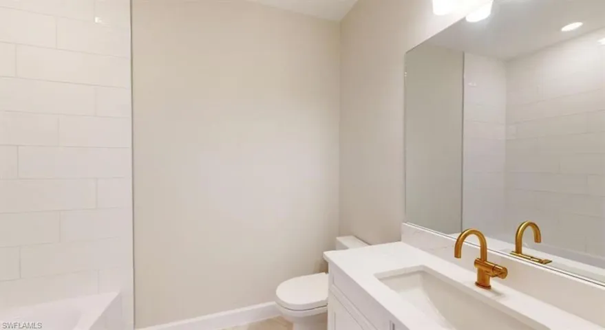 1624 Compass Pointe Court Unit 201 ~ Ready Now!