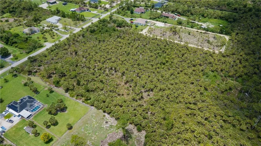 24th Ave Se, Naples, Florida 34117