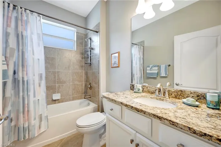 2nd guest bathroom