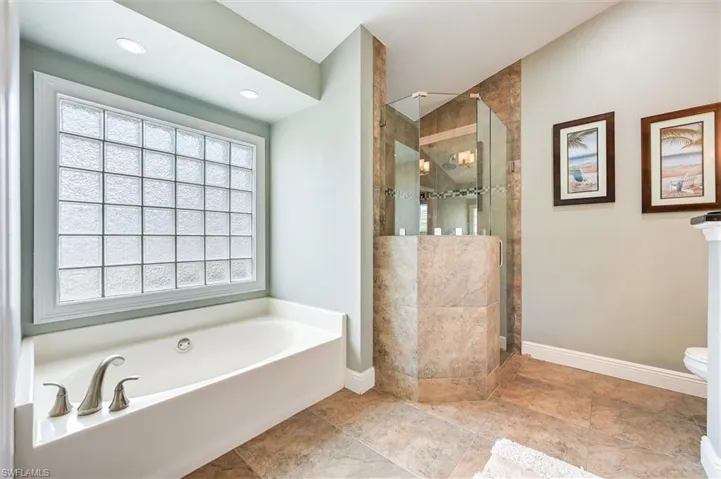 458 Waterleaf Ct, Marco Island, Florida 34145