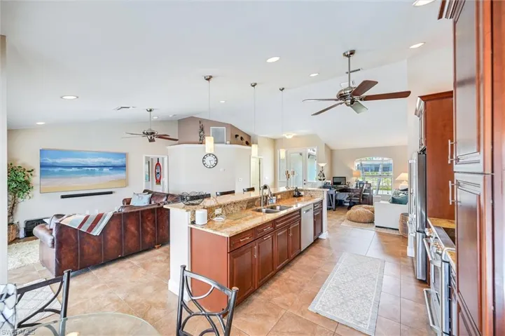 458 Waterleaf Ct, Marco Island, Florida 34145