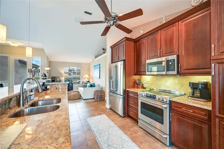 458 Waterleaf Ct, Marco Island, Florida 34145