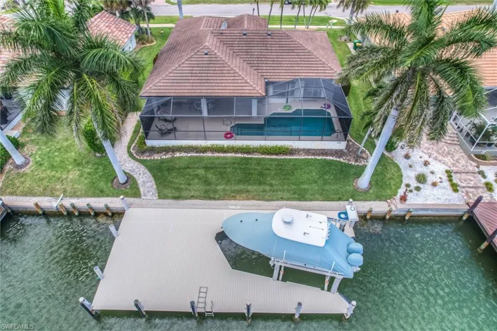 458 Waterleaf Ct, Marco Island, Florida 34145