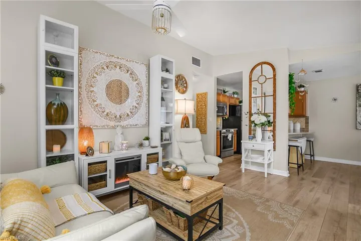 5266 Cedarbend Dr 1, Fort Myers, Florida 33919