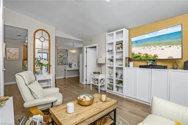 5266 Cedarbend Dr 1, Fort Myers, Florida 33919