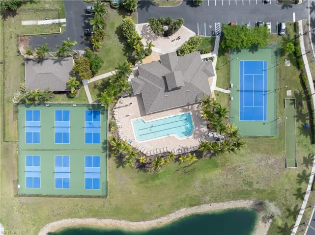 4280 Avian Ave, Fort Myers, Florida 33916