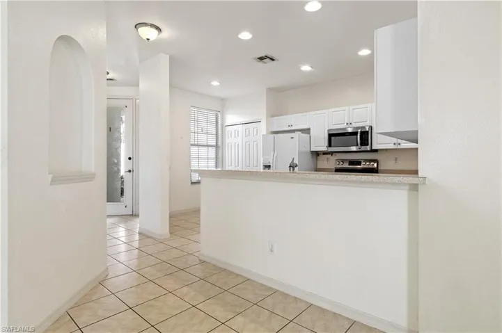 4280 Avian Ave, Fort Myers, Florida 33916