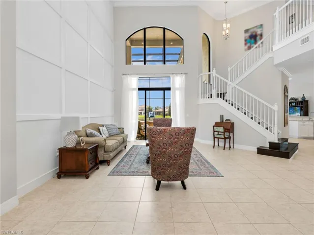 2756 Crystal Way, Naples, Florida 34119