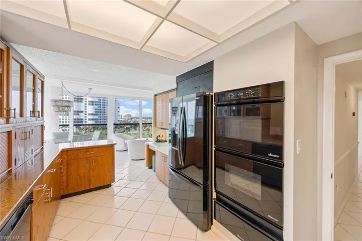 4031  Gulf Shore N BLVD, Naples, FL 34103