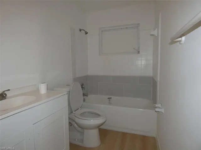 1165  Polk  ST, Fort Myers, FL 33916