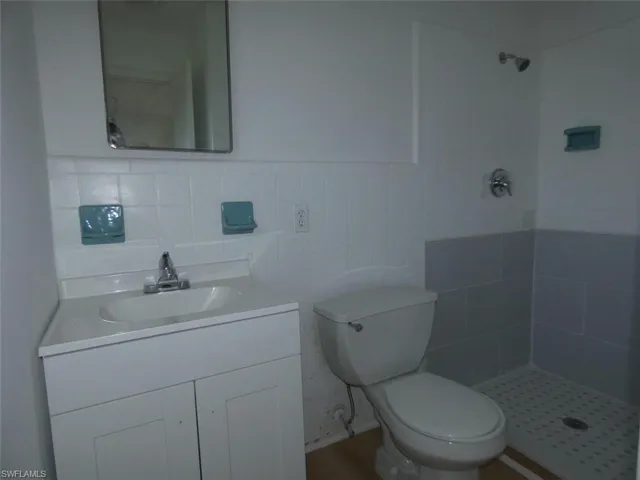 1165  Polk  ST, Fort Myers, FL 33916