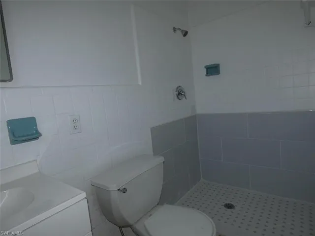 1165  Polk  ST, Fort Myers, FL 33916
