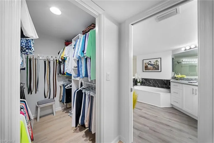4250 Lake Forest Dr 311, Bonita Springs, Florida 34134