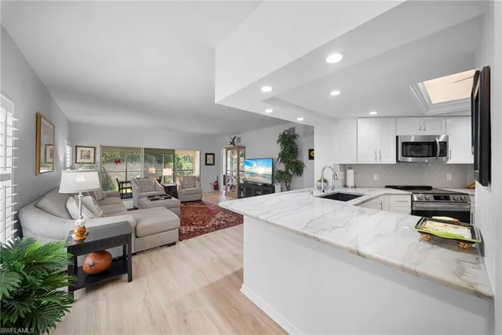 4250 Lake Forest Dr 311, Bonita Springs, Florida 34134