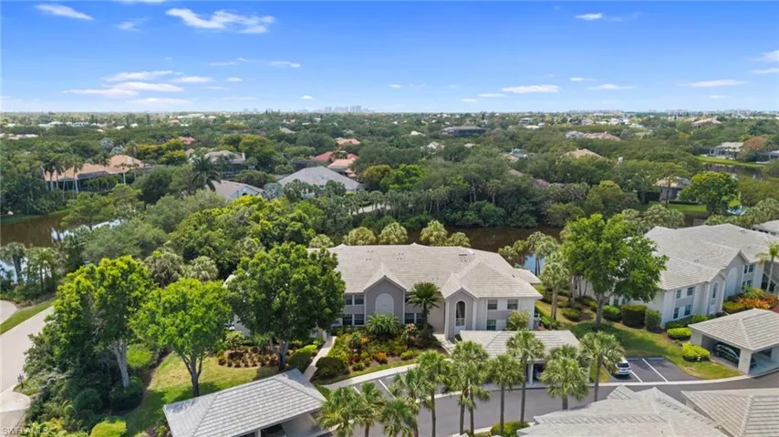 4250 Lake Forest Dr 311, Bonita Springs, Florida 34134