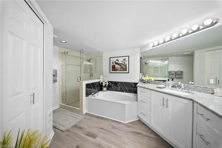 4250 Lake Forest Dr 311, Bonita Springs, Florida 34134
