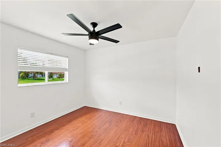4155 Ne 15th Pl, Cape Coral, Florida 33909