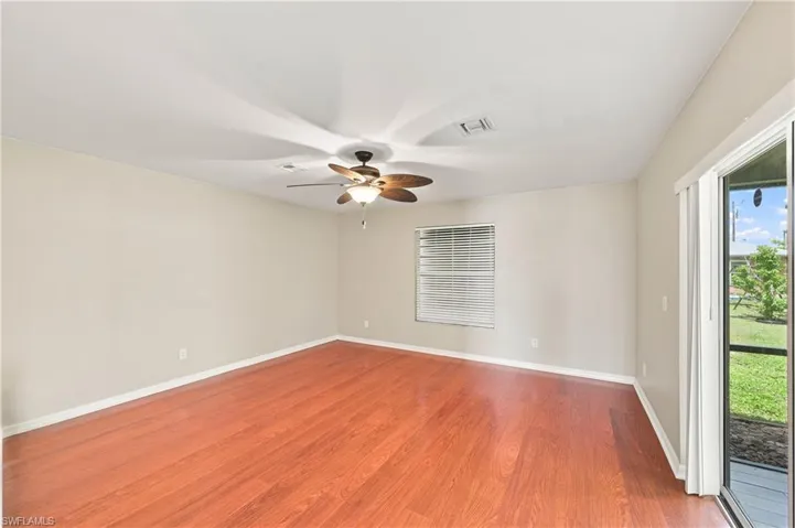 4155 Ne 15th Pl, Cape Coral, Florida 33909