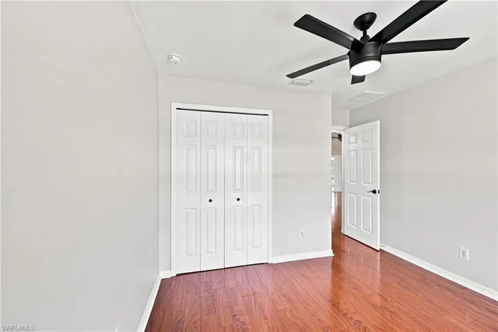 4155 Ne 15th Pl, Cape Coral, Florida 33909