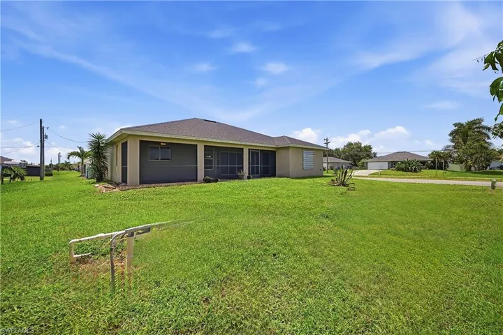 4155 Ne 15th Pl, Cape Coral, Florida 33909