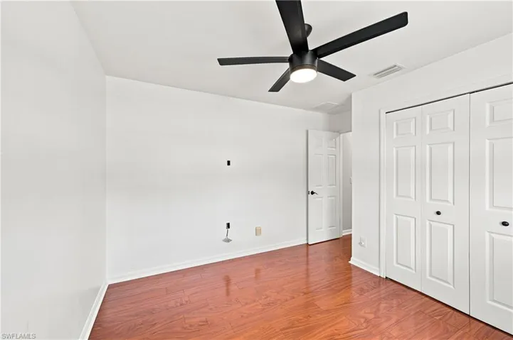 4155 Ne 15th Pl, Cape Coral, Florida 33909