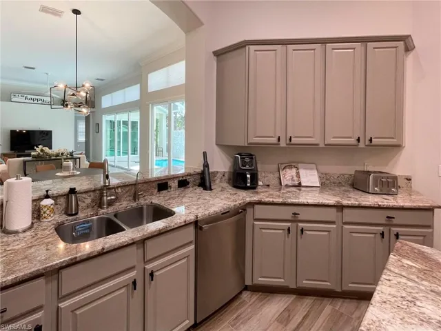 1628 Cayman Ct 2, Naples, Florida 34119