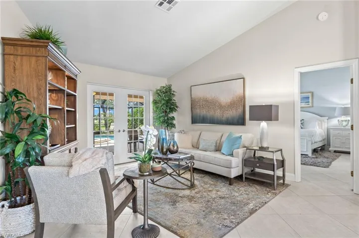 1213 SW 18th  ST, Cape Coral, FL 33991