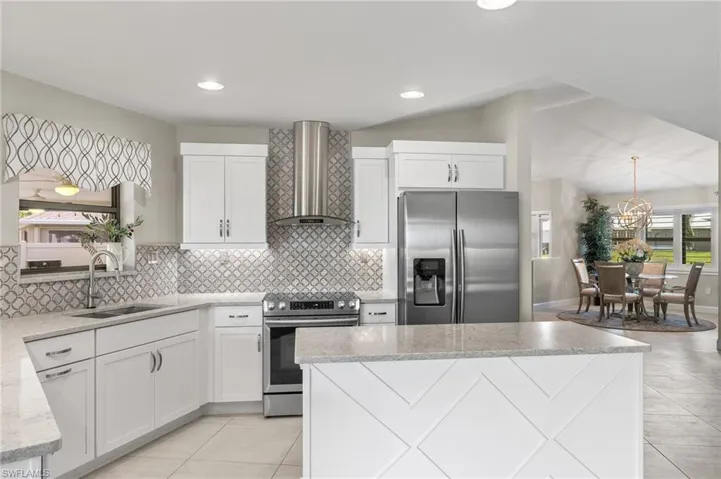 1213 SW 18th  ST, Cape Coral, FL 33991