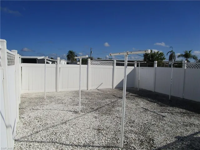 Clothes lines