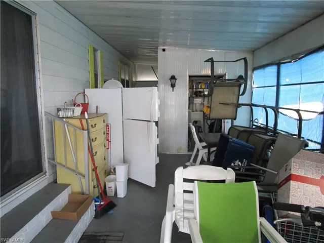 Screened patio