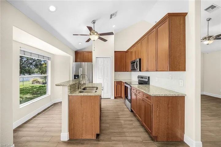 120 SE 4th  TER, Cape Coral, FL 33990