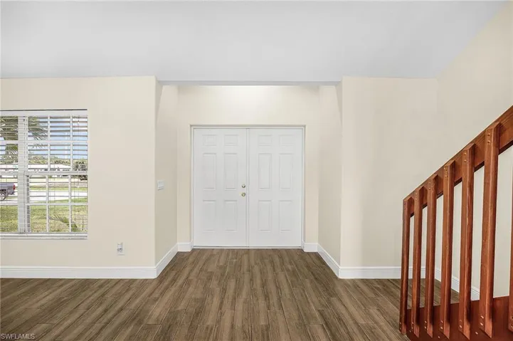 120 SE 4th  TER, Cape Coral, FL 33990