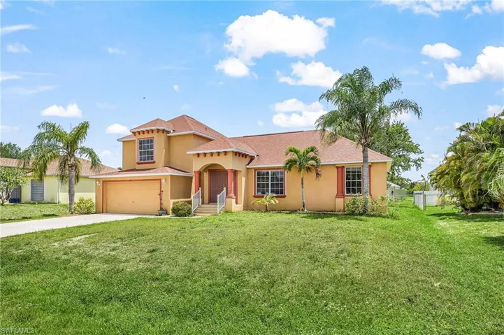 120 SE 4th  TER, Cape Coral, FL 33990